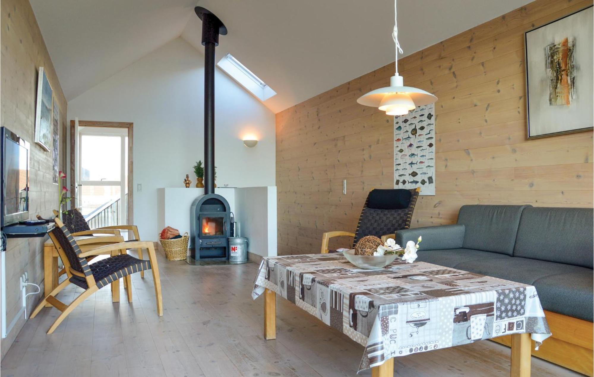 2 Bedroom Gorgeous Home In Hvide Sande Kültér fotó